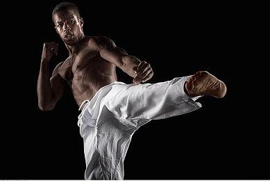 “上校同志” 《原子之心》公布女机器人多语言配音演示